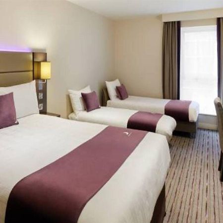 Premier Inn Gatwick Crawley Town West Eksteriør bilde